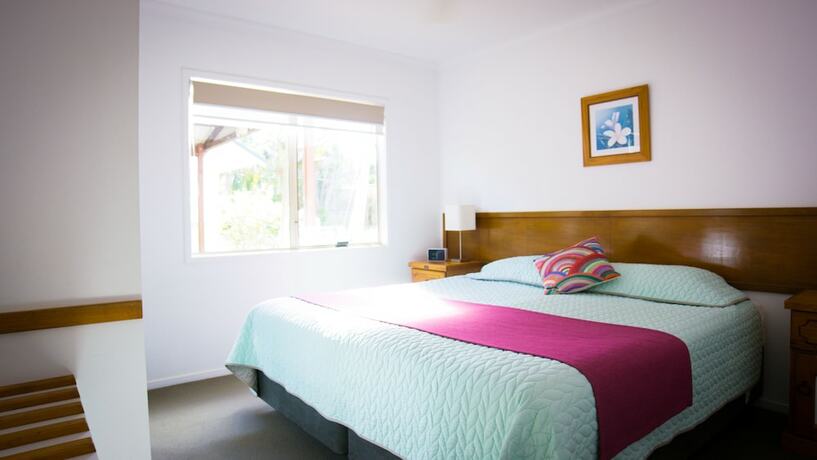 Imagen de la habitación del Hotel Poinciana Cottages. Foto 29