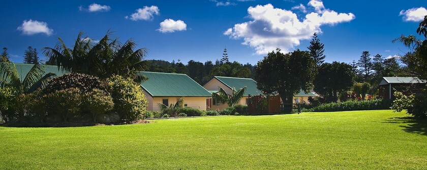 Imagen de los interiores del Hotel Poinciana Cottages. Foto 32