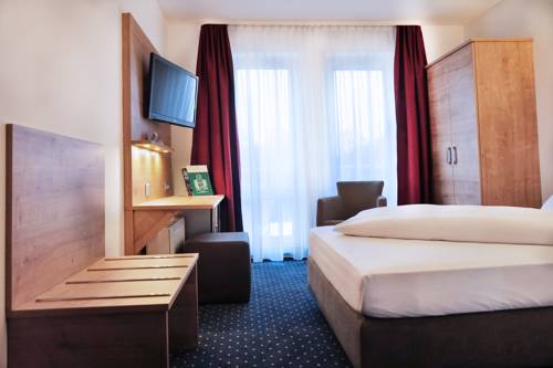 Imagen de la habitación del Hotel Poinger Hof. Foto 4