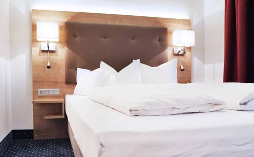 Imagen de la habitación del Hotel Poinger Hof. Foto 5