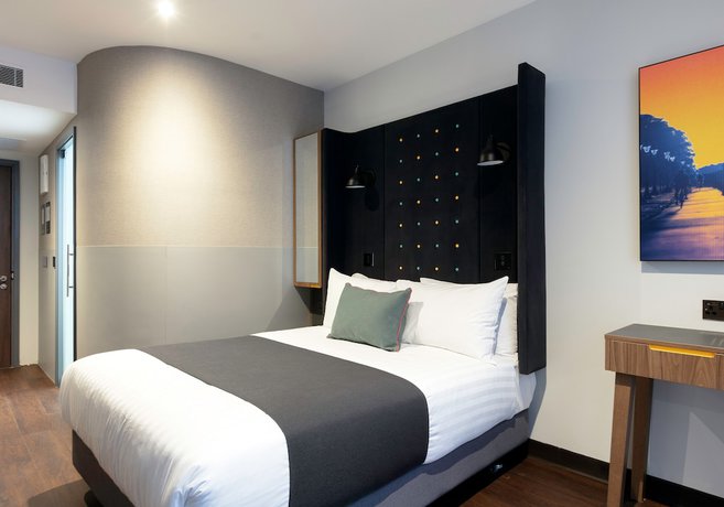 Imagen de la habitación del Hotel Point A Dublin Parnell Street. Foto 14