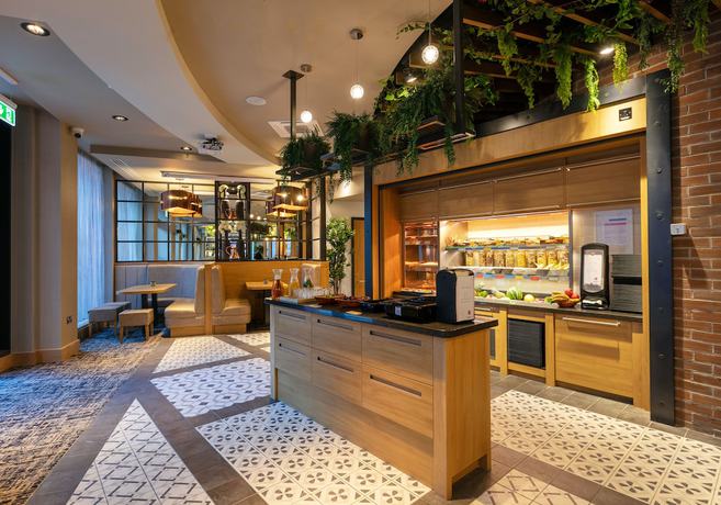 Imagen del bar/restaurante del Hotel Point A Dublin Parnell Street. Foto 2