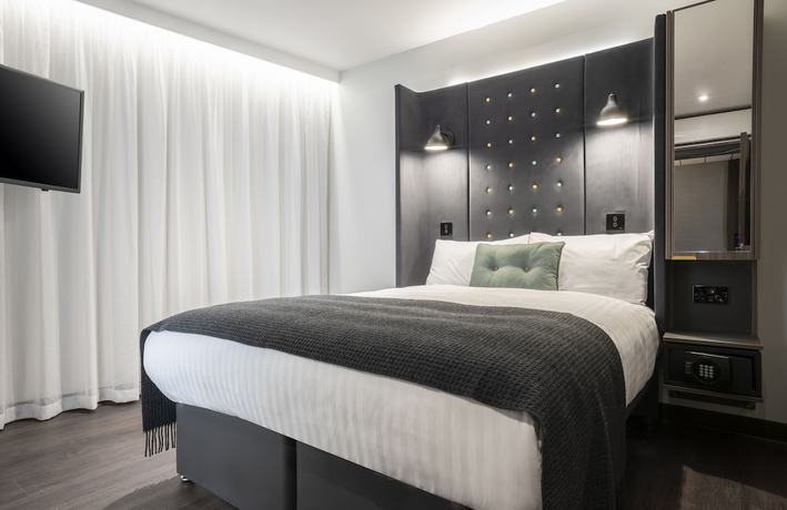 Imagen de la habitación del Hotel Point A Edinburgh Haymarket. Foto 14