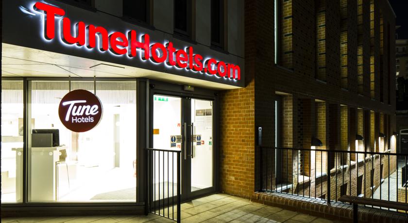 Imagen general del Hotel Point A - London, Canary Wharf. Foto 9