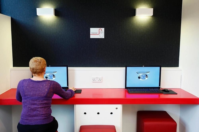 Imagen de los exteriores del Hotel Point A London Liverpool Street. Foto 8