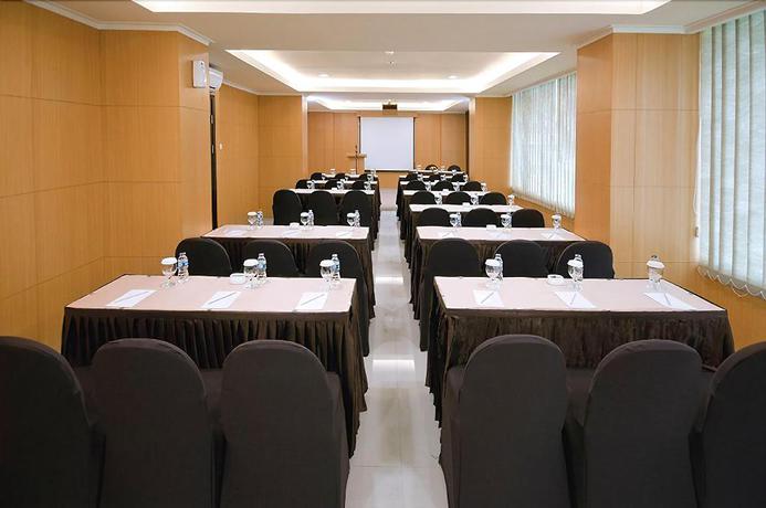 Imagen de los interiores del Hotel Point C Bandung. Foto 18