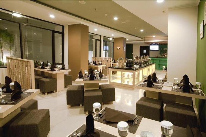 Imagen del bar/restaurante del Hotel Point C Bandung. Foto 6