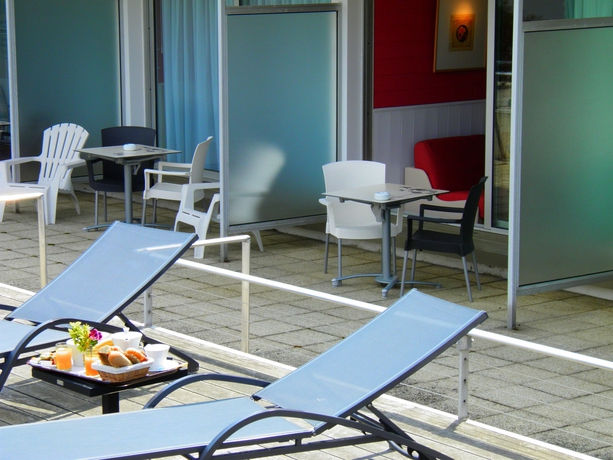 Imagen de los exteriores del Hotel Point France. Foto 7