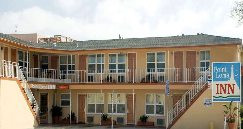 Imagen de los exteriores del Hotel Point Loma. Foto 17