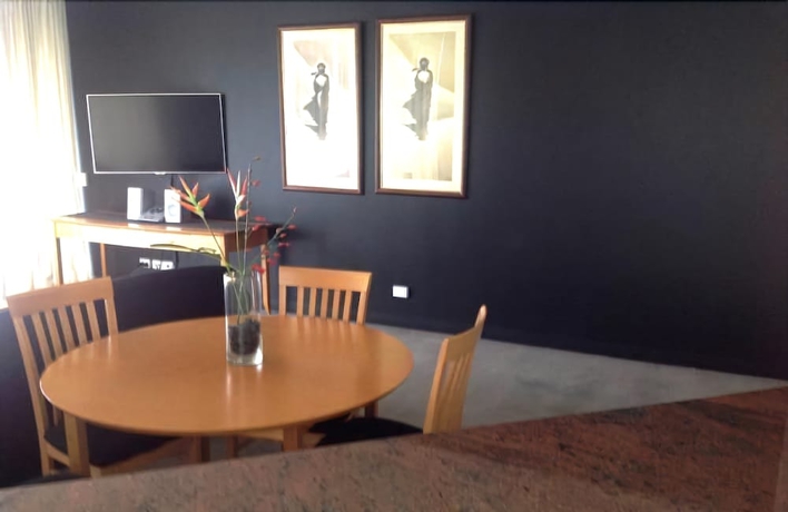 Imagen de la habitación del Hotel Point Residences. Foto 7