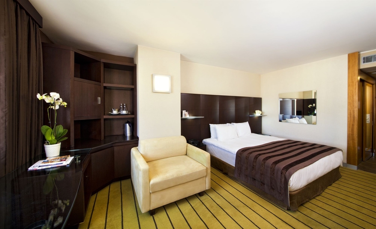 Imagen de la habitación del Hotel Point Taksim. Foto 5