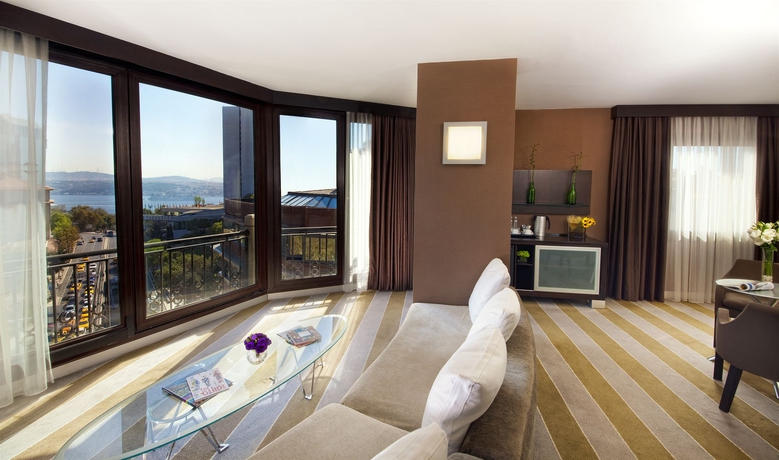 Imagen de los interiores del Hotel Point Taksim. Foto 12