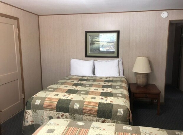 Imagen de la habitación del Hotel Point View Resort. Foto 25