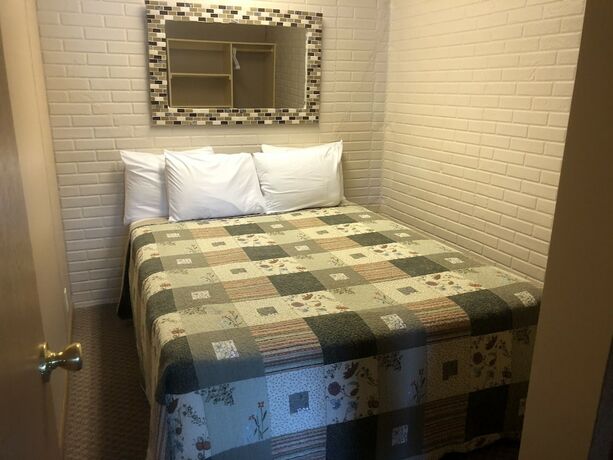 Imagen de la habitación del Hotel Point View Resort. Foto 26