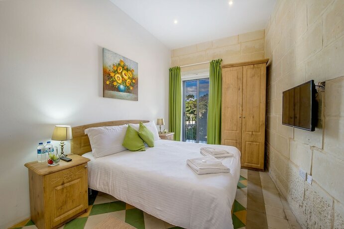 Imagen de la habitación del Hotel Point de Vue. Foto 19