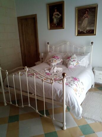 Imagen general del Hotel Point de Vue. Foto 11