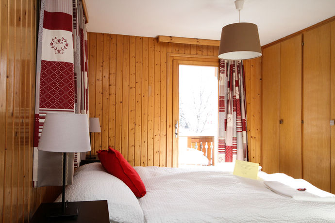 Imagen del bar/restaurante del Hotel Pointe De Zinal. Foto 3