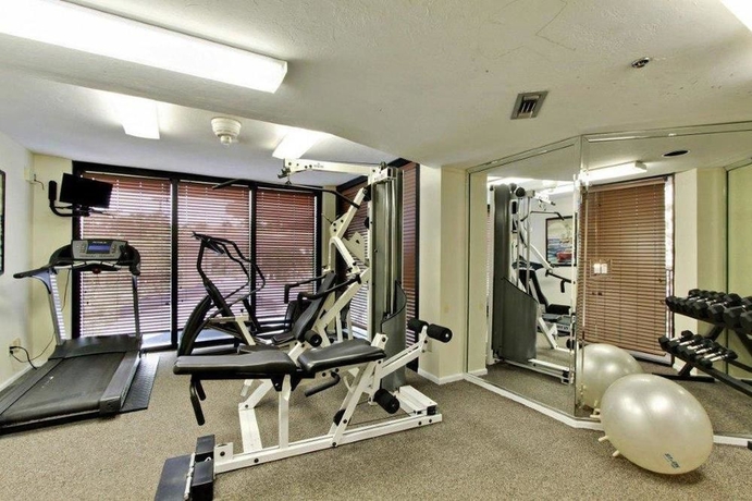 Imagen de los interiores del Hotel Pointe Estero. Foto 8