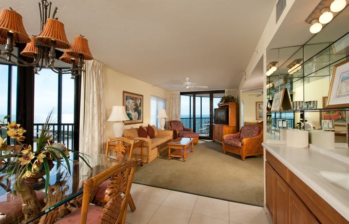 Imagen de los interiores del Hotel Pointe Estero. Foto 10