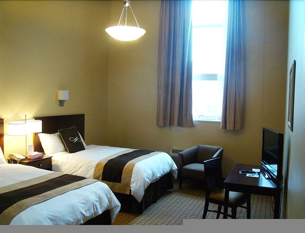 Imagen de la habitación del Hotel Pointe Plaza. Foto 12