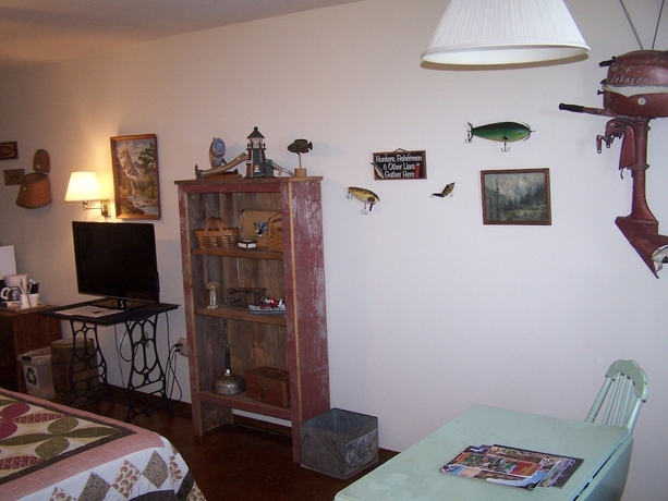 Imagen de la habitación del Hotel Pointe West Resort Motel. Foto 5