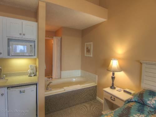 Imagen de la habitación del Hotel Pointes North Beachfront Resort. Foto 8