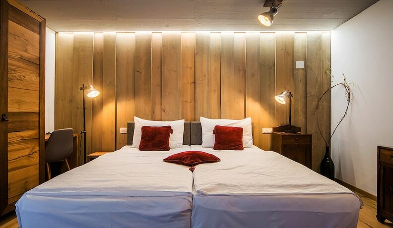 Imagen de la habitación del Hotel Pok Garni. Foto 12