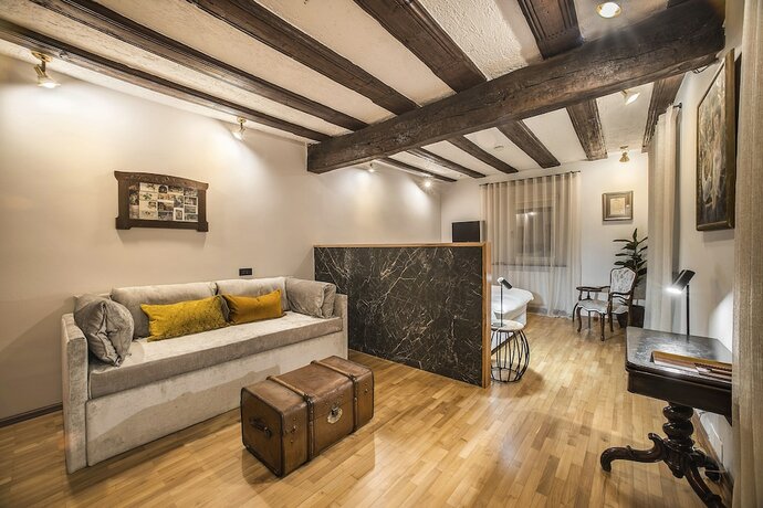 Imagen de la habitación del Hotel Pok Garni. Foto 14