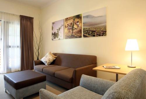 Imagen de la habitación del Hotel Pokolbin Village. Foto 2
