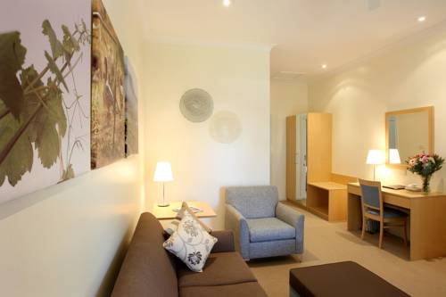 Imagen de la habitación del Hotel Pokolbin Village. Foto 3