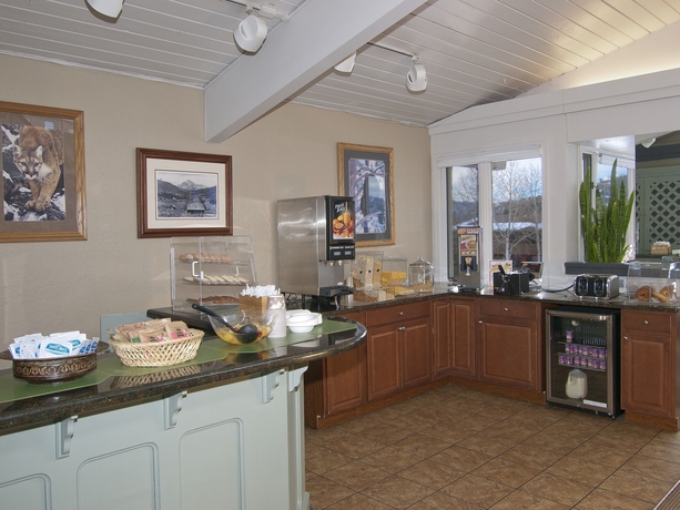 Imagen del bar/restaurante del Hotel Pokolodi Lodge. Foto 2