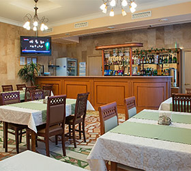 Imagen del bar/restaurante del Hotel Pokrovskoye-Streshnevo. Foto 2