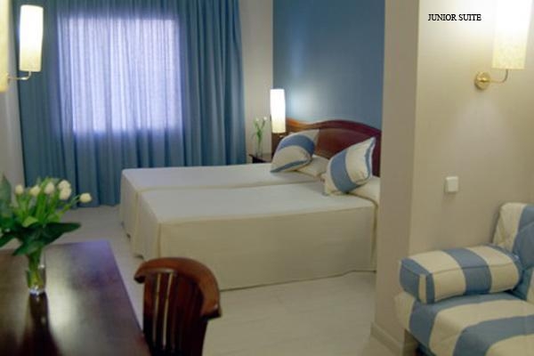 Imagen general del Hotel Pol & Grace. Foto 4