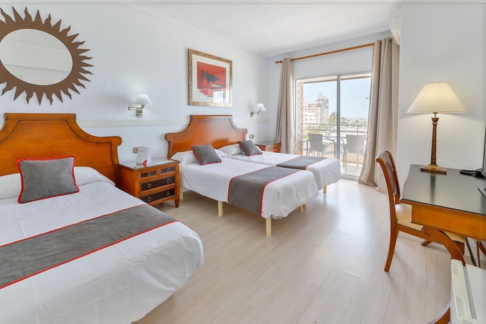 Imagen de la habitación del Hotel Polamar. Foto 9