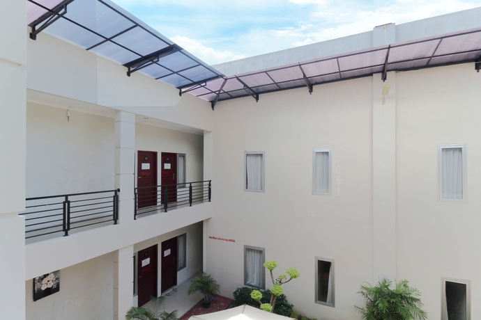 Imagen de los exteriores del Hotel Polamas Residence. Foto 18