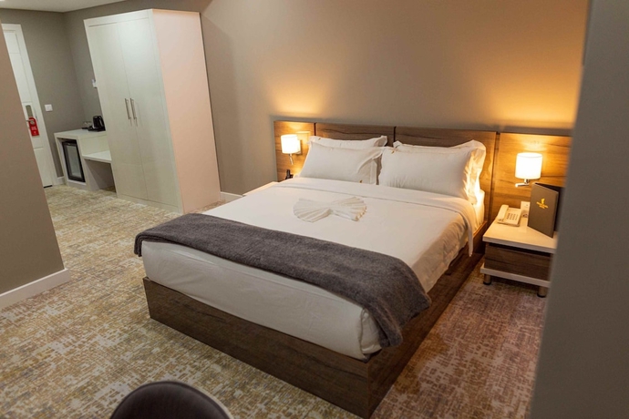 Imagen de la habitación del Hotel Polana Plaza. Foto 2