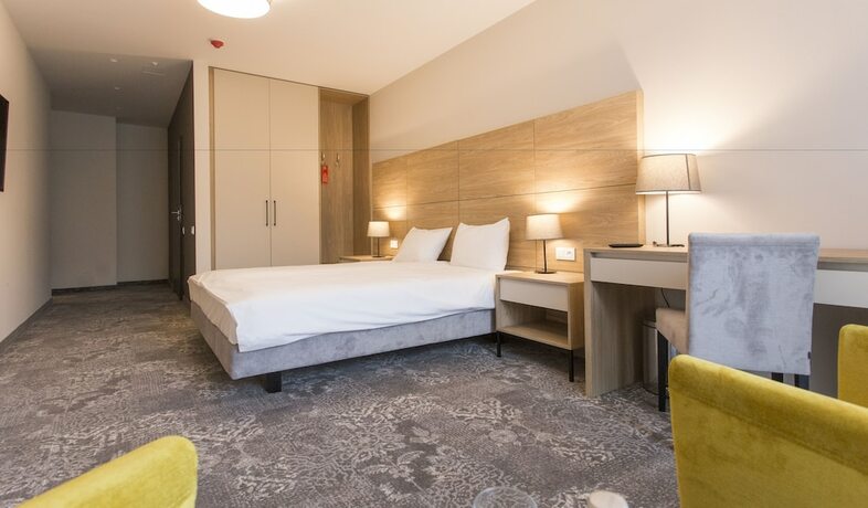 Imagen de la habitación del Hotel Polanka Conference Center. Foto 13
