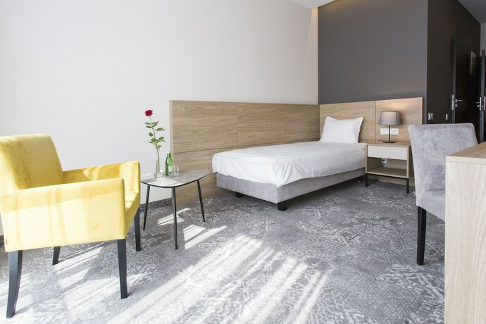 Imagen de la habitación del Hotel Polanka Conference Center. Foto 16