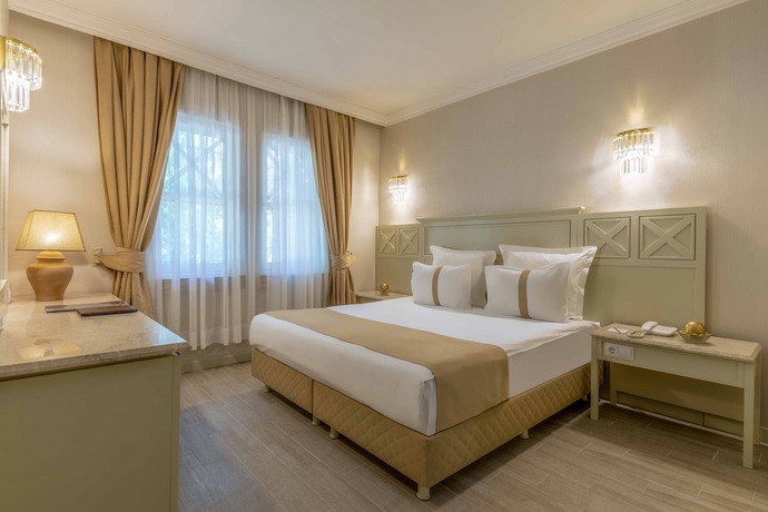 Imagen de la habitación del Hotel Polat Thermal. Foto 6