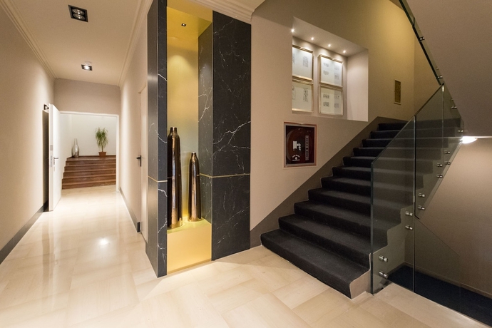 Imagen de los interiores del Hotel Poledrini. Foto 16