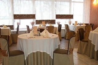 Imagen del bar/restaurante del Hotel Polet Perm. Foto 2