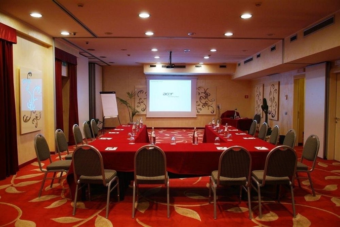 Imagen de los interiores del Hotel Poli, San Vittore Olona. Foto 9