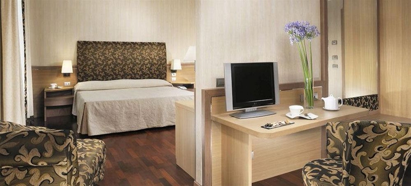 Imagen de la habitación del Hotel Poli, San Vittore Olona. Foto 6