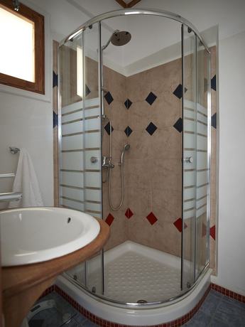 Imagen de la habitación del Hotel Polikandia. Foto 9