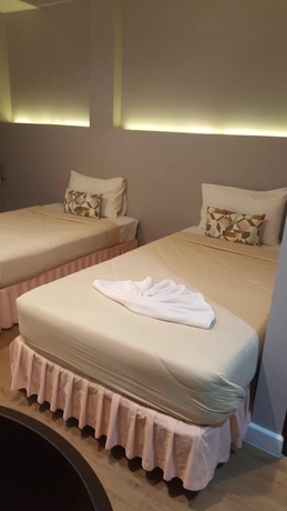 Imagen de la habitación del Hotel Polkadot CafeandHotel. Foto 6