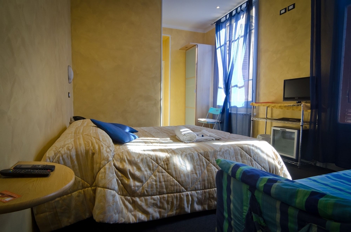 Imagen de la habitación del Hotel Pollon Inn Sanremo. Foto 10
