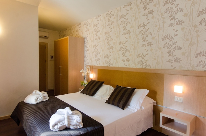 Imagen de la habitación del Hotel Polo Beyou. Foto 4