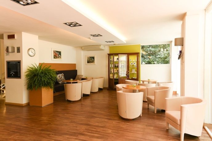 Imagen de los interiores del Hotel Polo Beyou. Foto 17