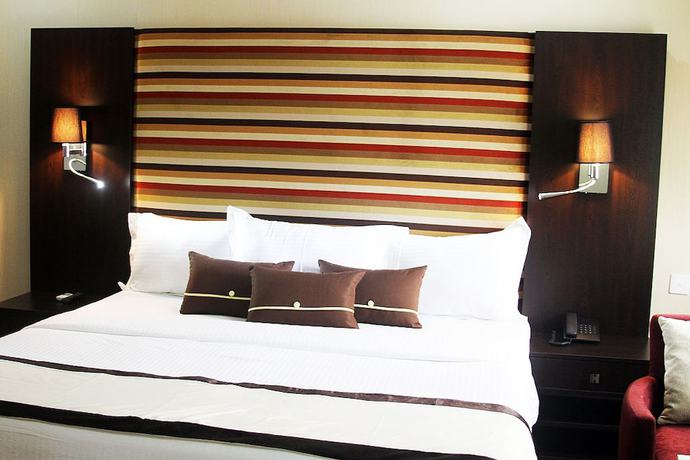 Imagen de la habitación del Hotel Polo Court. Foto 8