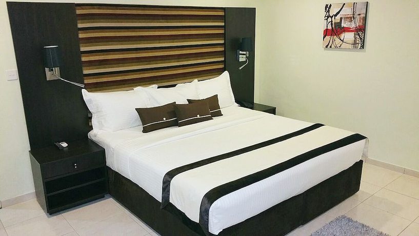 Imagen de la habitación del Hotel Polo Court. Foto 11